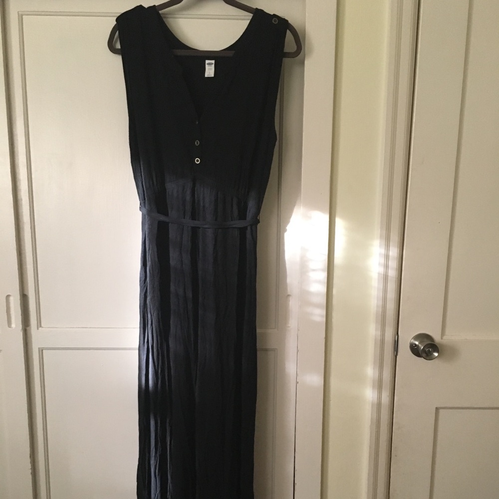 Old Navy maternity dress